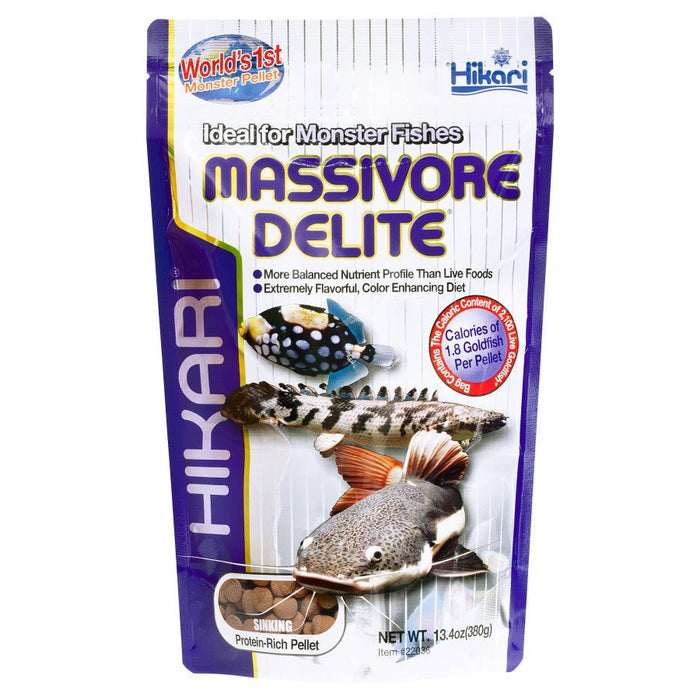 Hikari USA Massivore Delite Carnivore Pellets Fish Food 1ea/13.4 oz, LG - Petsplace.store