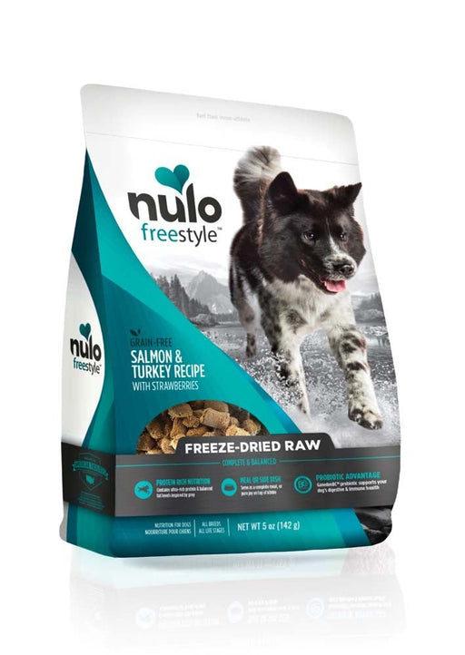 Nulo Freestyle Freeze - Dried Raw Grain - Free Dog Food Salmon & Turkey w/Strawberries 1ea/5 oz - Petsplace.store